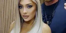 Ромката Роксана се хвали с русо гадже