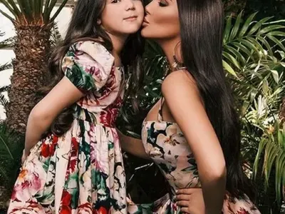 Щерката на Николета с чанта за 10 бона