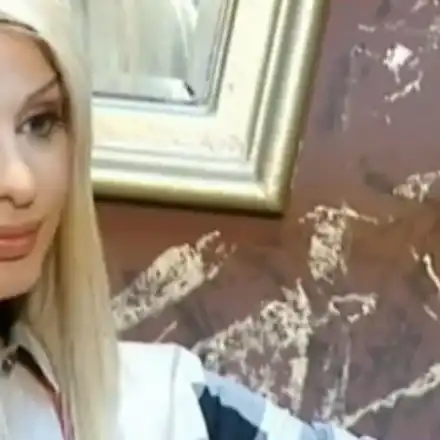 Светлана Гущерова показа криви пръсти