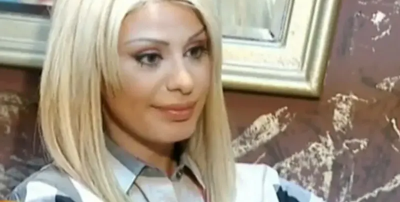 Светлана Гущерова показа криви пръсти