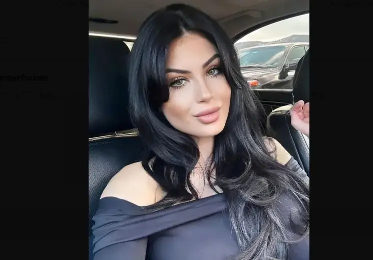 Тафкова си отряза косите навръх имения си ден (Венета Харизанова стана брюнетка, Цвети Стоянова празнува с куче))