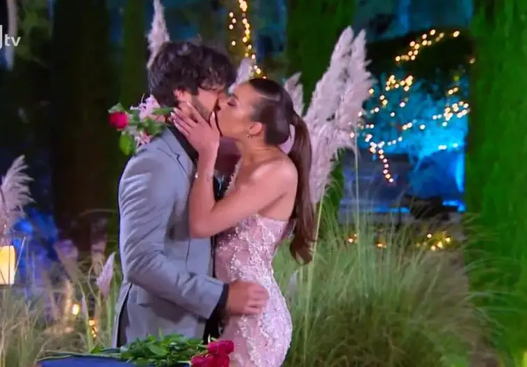 Тиха война! Ергенките са разединени