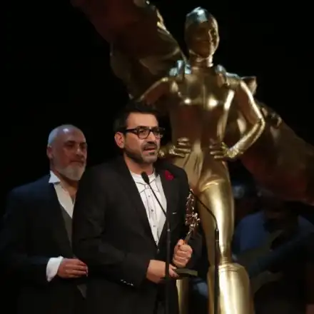 Това ли е  новата любов на Стефан Щерев?