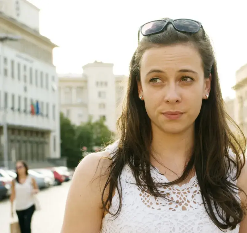 Весела Бабинова иска да се образова