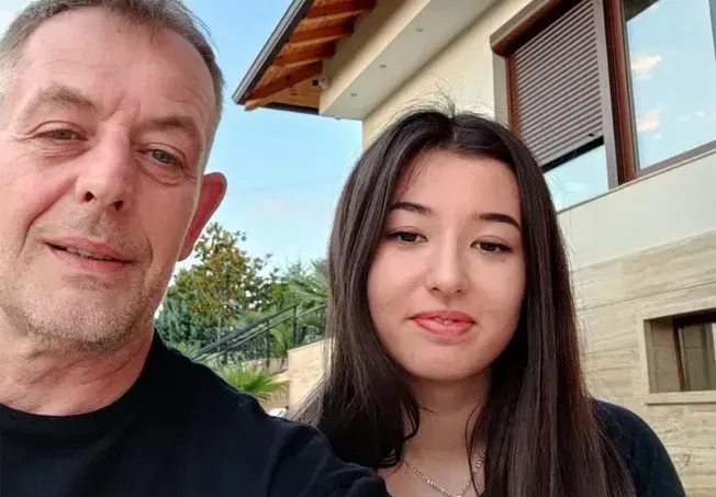 Mишо Билалов  изкара Великден  с дъщеря си японка