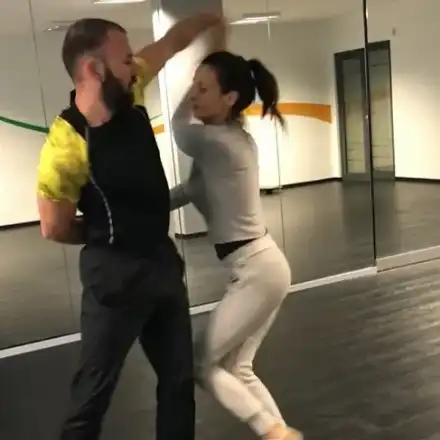 Яна Маринова: Контузих Месечков