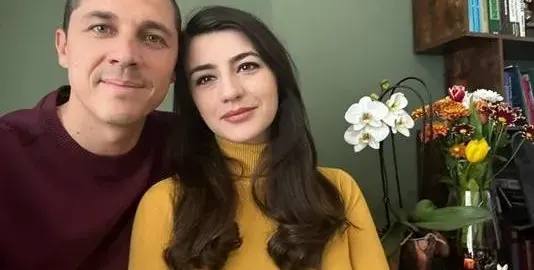 Защо Лена Бориславова избра да роди в Париж?
