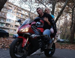 Колко трогателно: Тихомир - Мелиса продаде мотора си, за да спасява Емили от килията