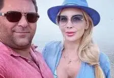 Антония Петрова първа на кафе с новия щатски посланик