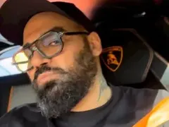 Азис яхна Ламбо за половин милион