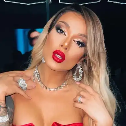 Диона: Аз съм по-яка на живо!