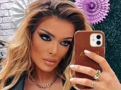 Диона се смята за богиня