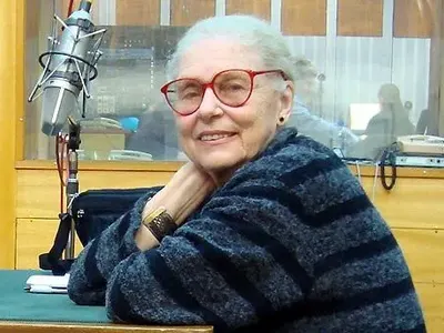 Емилия Радева си отишла в инвалидна количка