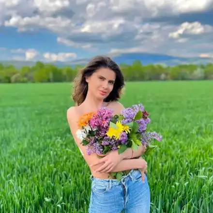 Ергенка се оказа съселянка на Майстора