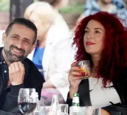 Фицата запозна любовницата с децата си