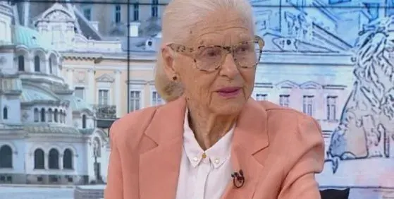 Голямата актриса Емилия Радева издъхна в хоспис