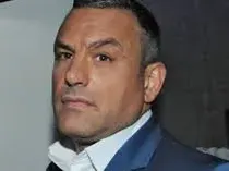 Юксел Кадриев вдига сватба