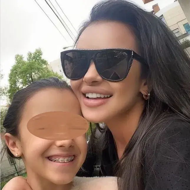 Мара Отварачката заряза щерка си