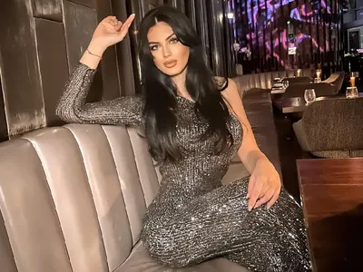 Мис България сложи импланти и отзад! Бразилското й барабанче шокира фенове