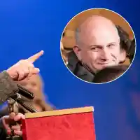 Морфов зверски нападна Василев: Партийно-номенклатурна, нищожна личност