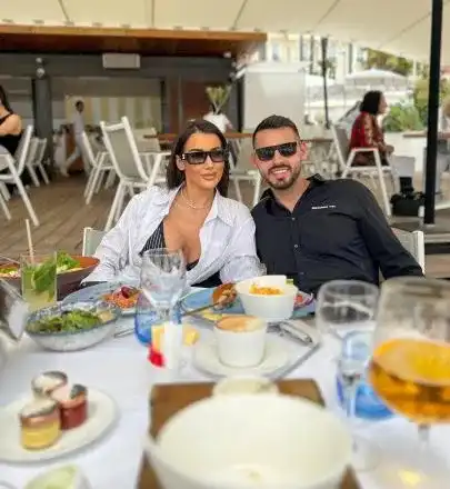 Оправна като леля си: Малката Галена заби милионер