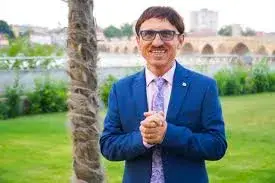 Ошушкват го! Данъчните взимат къщата за гости на Милко Калайджиев