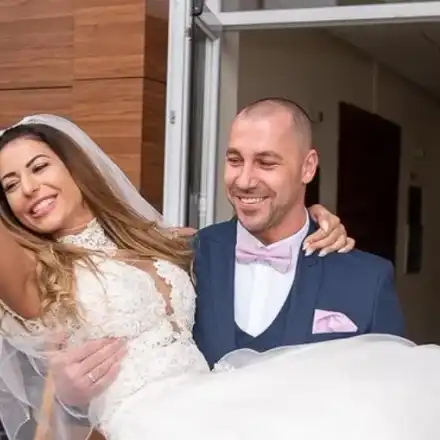 Победителите от „Един за друг“ се ожениха