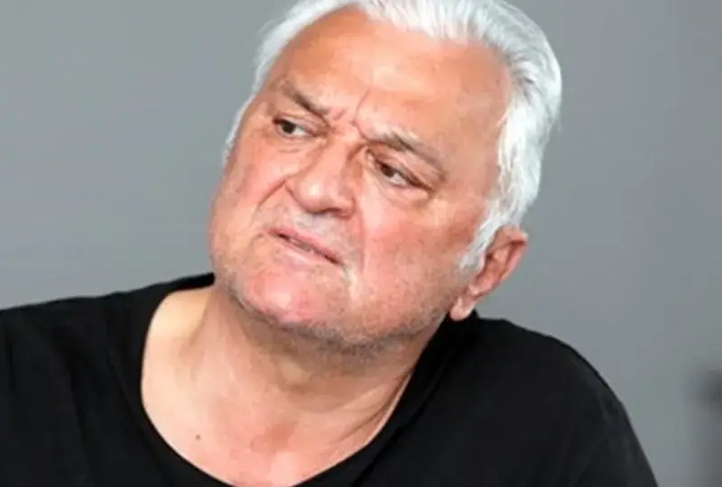 Сашо Диков  не пазарува  в хипермаркети