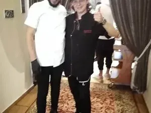 Шеф Ангелов спасява болно дете