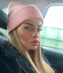 Сузанита смени микрофона с дистанционно