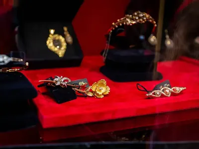 Устата възхитен от уникалните бижута на Re d’Oro Diamanti (ВИДЕО)