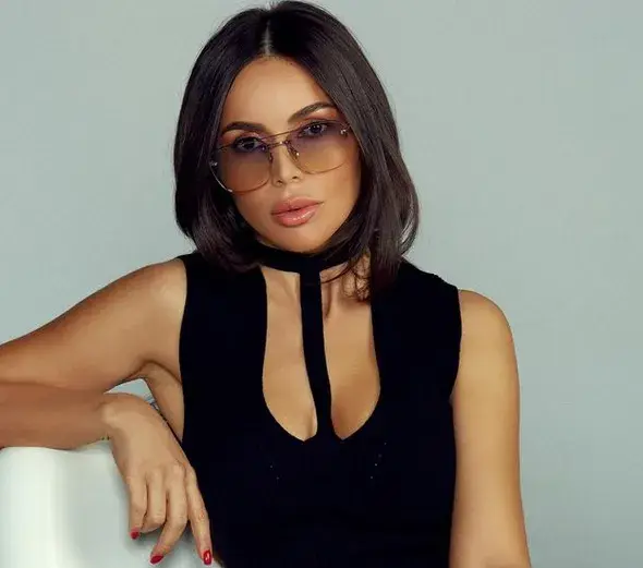 Алисия с нов бюст (СНИМКА)