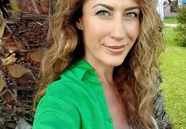 Биляна Гавазова работи в супермаркет