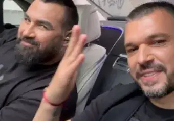 Божинката се завръща в чалгата, не устоя на Азис