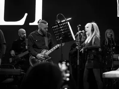 Чалгата на крака пред Лили (Преслава и Софка я викаха на бис + СНИМКИ)