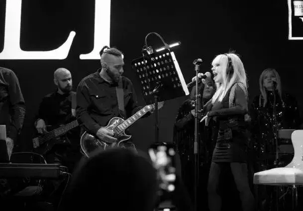 Чалгата на крака пред Лили (Преслава и Софка я викаха на бис + СНИМКИ)