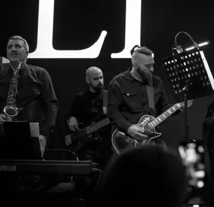 Чалгата на крака пред Лили (Преслава и Софка я викаха на бис + СНИМКИ)