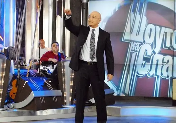 ЧУДО! Слави проходи без патерици