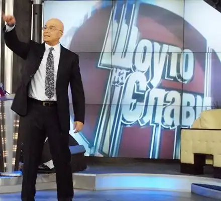 ЧУДО! Слави проходи без патерици