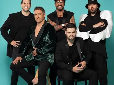 Джизъса играе в театъра за 500 лева