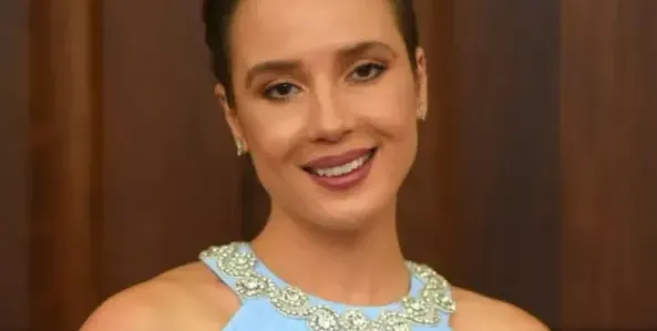 Елена от „Ергенът” обсебена от плетенето