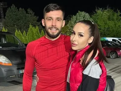 Гореща сестра брани грешника на ЦСКА Турицов (Снимки)