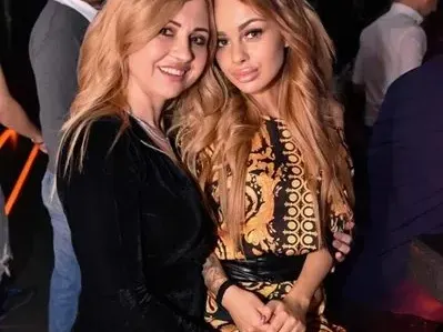 Майката на Сузанита: При мен са с бебето, по-добре да е сама, отколкото нещастна!