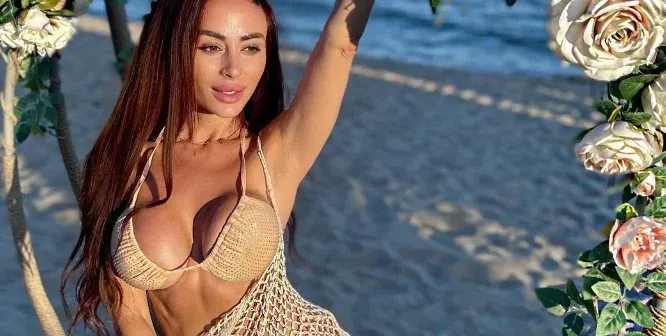 Мариана Маринова препича силикона