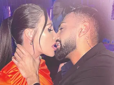 Меди сложи рога на Моника Валериева и обяви: Дърта е за мен!