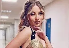 Михаела Маринова си хвана гадже