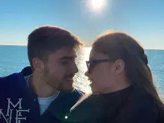 Национал вдигна тайна сватба