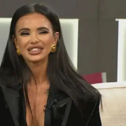 Никой не я иска: Мара Отварачката с 2 участия за цяло лято