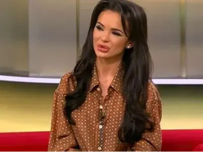 ШОК! Мара Отварачката сложи силикон на 14-годишната си дъщеря (СНИМКА)