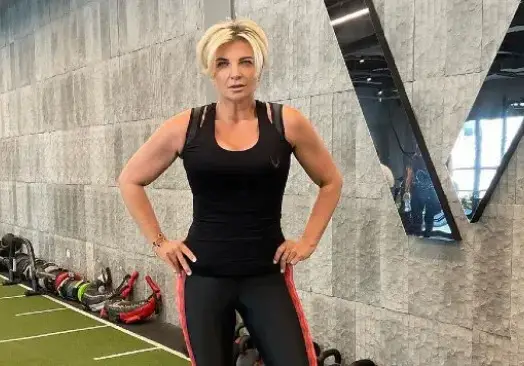 Силвена Роу става 5 часа сутринта